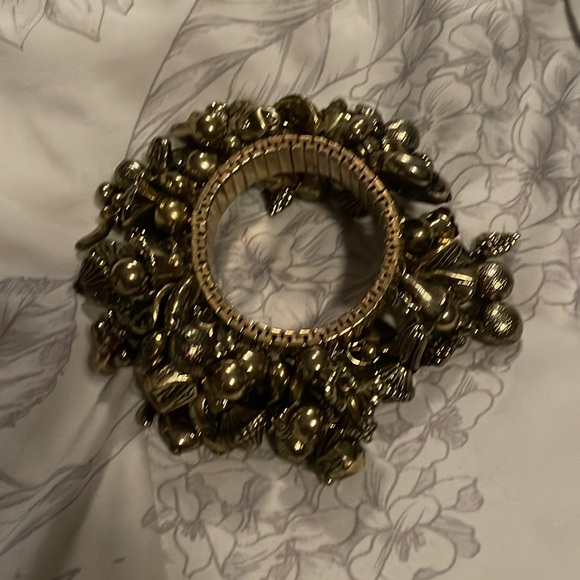 Dangly Bracelet - Picture 2 of 3